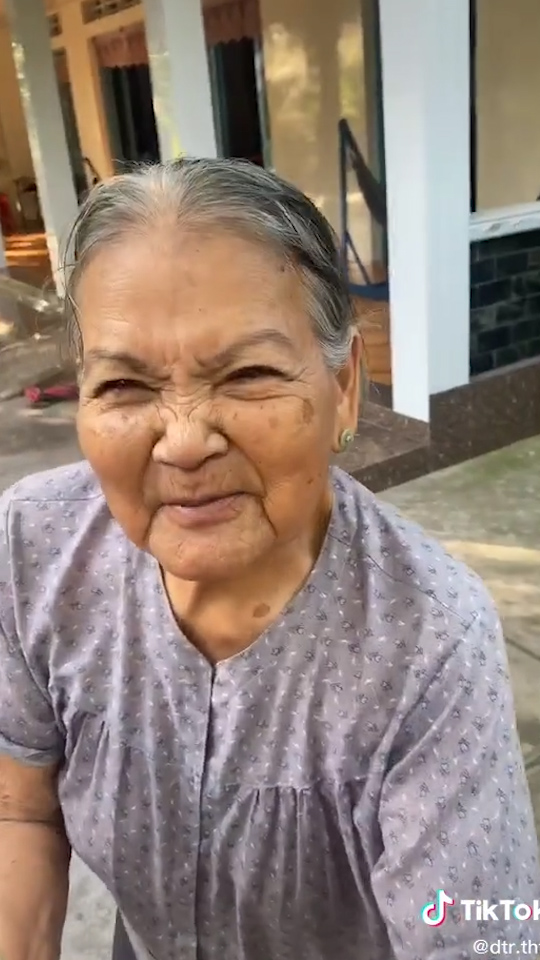 Mà quên mất cháu mình đã lớn lắm rồi!