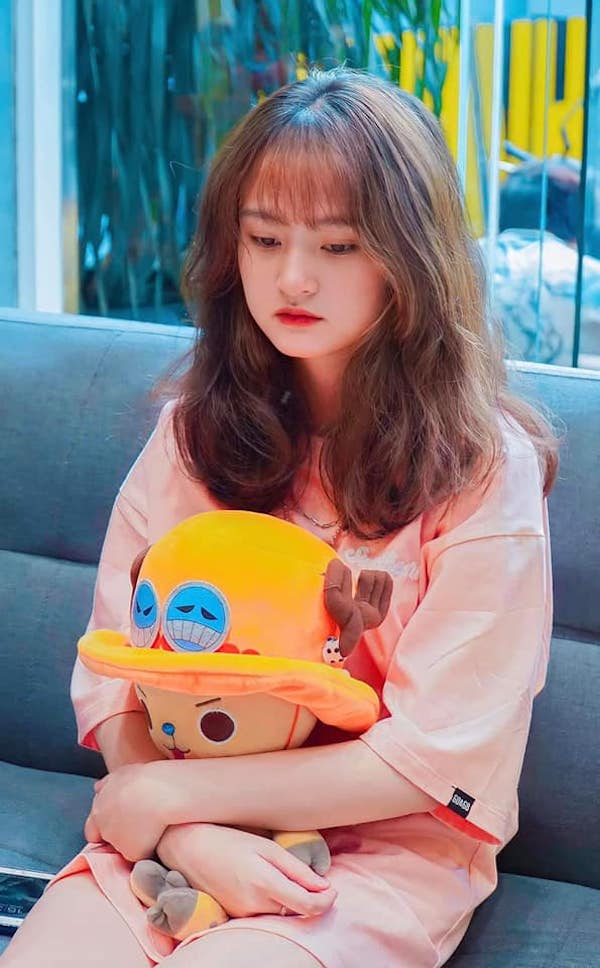 Dù đã lên tiếng, nhưng nữ streamer Free Fire vẫn bị cuốn sâu vào hố đen của cộng đồng mạng - Ảnh 2.